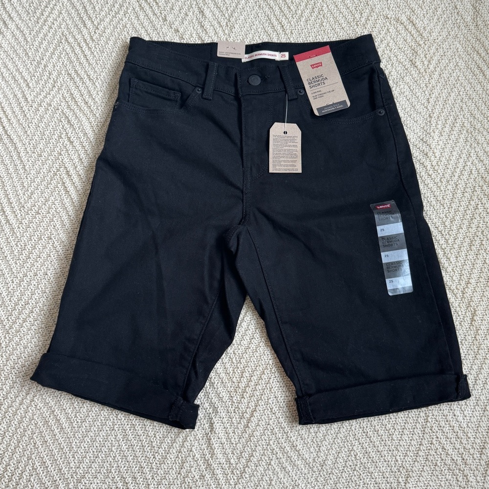 New Levi's Classic Bermuda Jean Shorts Size 25